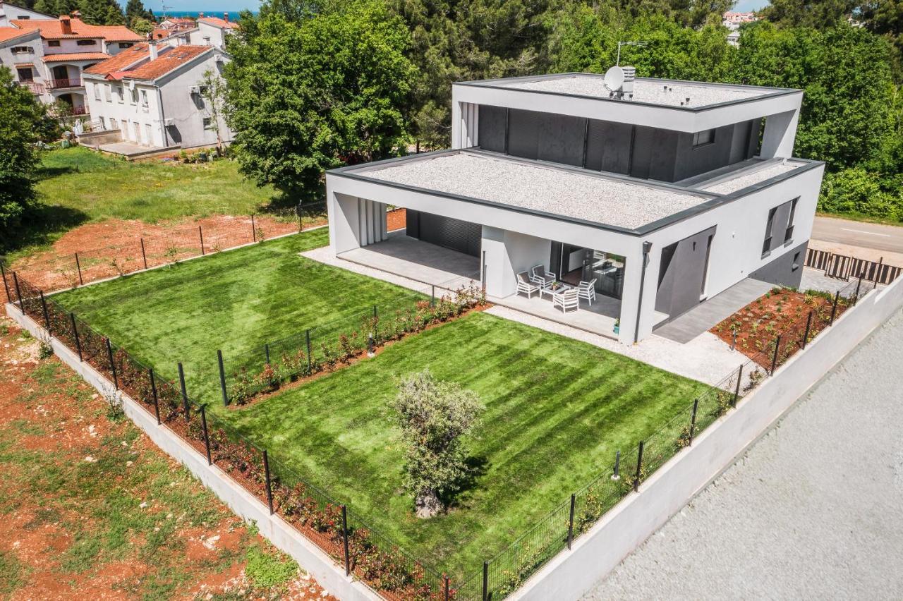 Apartment Nina & Mauro Porec Exterior photo